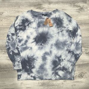 American Eagle Women's Grayish Blue and White Tie Dye Sweater NWT